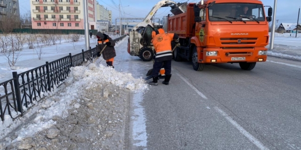 422 тысячи кубометров снега вывезено с улиц и площадей Якутска