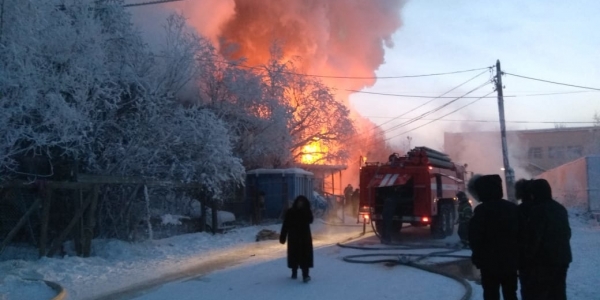 Пожарные отстояли жилой дом