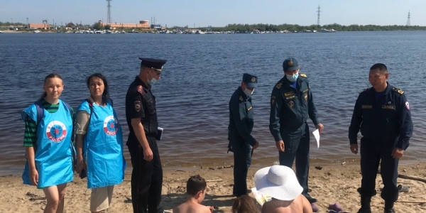 Транспортная полиция Якутии призывает родителей помнить о безопасности детей на воде