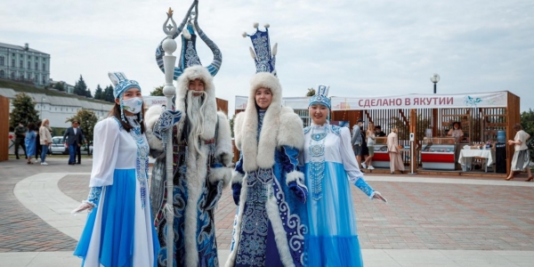 Якутская делегация провела в Казани алгыс и световое шоу