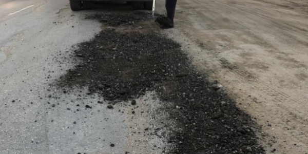 МКУ «СЭГХ»: «Ямочный ремонт по улице Можайского был запланирован с 13 июля»