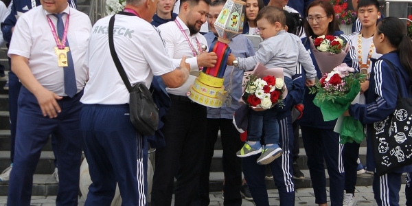 В Якутске чествовали спортсменов «Игр Манчаары»