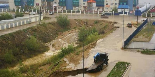 Жители Губинского округа Якутска предлагают благоустроить овраг в 203 мкр