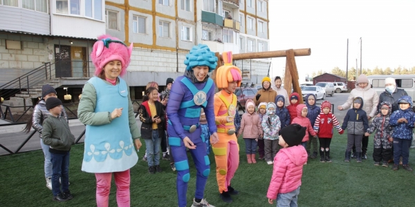 Детскую площадку и воркаут-зону открыли в Якутске