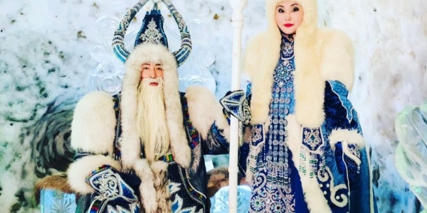 Деды Морозы и Снегурочки Якутска
