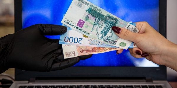 Четверо столичных жителей «подарили» мошенникам  2,6 миллионов рублей