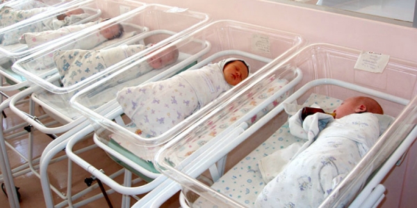 Увеличены размеры регионального материнского капитала при рождении второго ребенка в Якутии