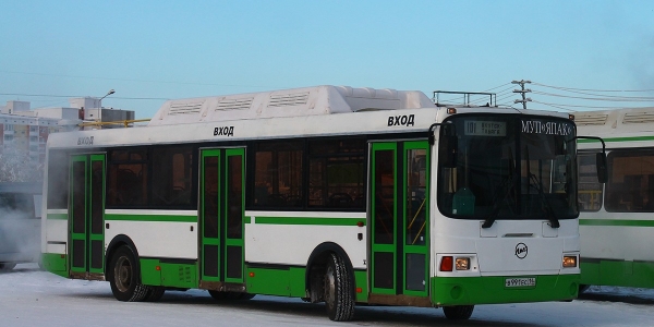 У депутатов возникли вопросы к пригородным автобусам Якутска