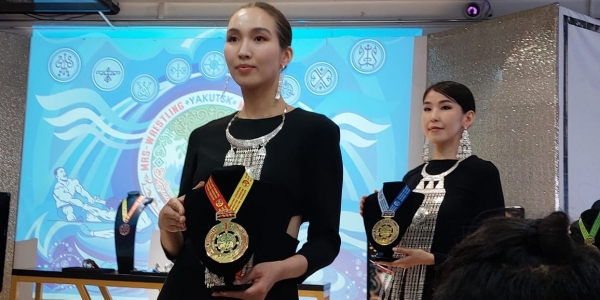 В Якутии презентовали медали IV Чемпионата мира по мас-рестлингу