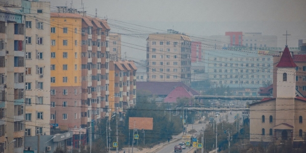 Якутск заволокло дымом от лесных пожаров в Хабаровском крае