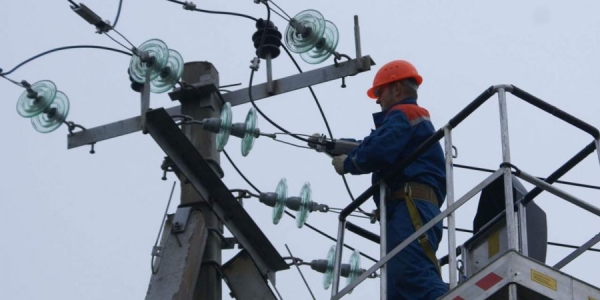 С 1 июля тарифы на подключение к электросетям повысились. Для кого есть льготы?