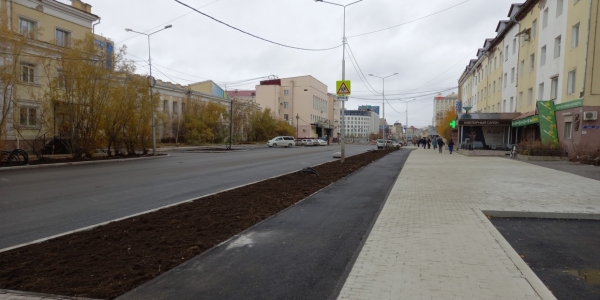 Продолжается ремонт дорог в Якутске