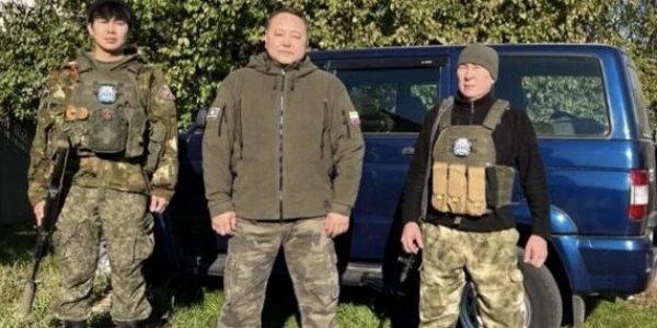Председатель Якутской городской Думы доставил помощь добровольческому отряду из Якутии