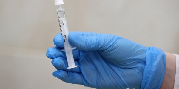 Распылители для назального введения вакцины от коронавируса поступили в Якутию