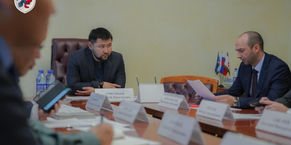 Развитие быстрого интернета в пригородах Якутска обсудили у главы столицы