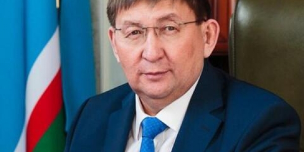В радиоэфире «Диалог с властью» выступит министр культуры и духовного развития Якутии Юрий Куприянов