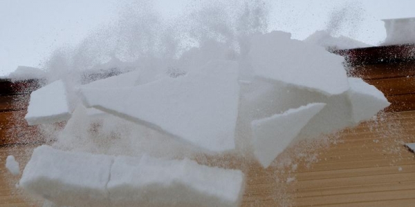 Скопился снег на крыше – уберет управляющая компания