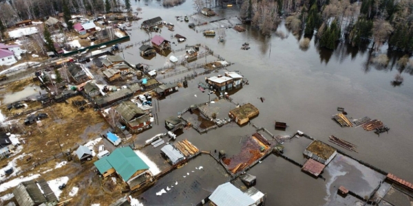 МЧС Якутии: Основные правила поведения при паводке или наводнении