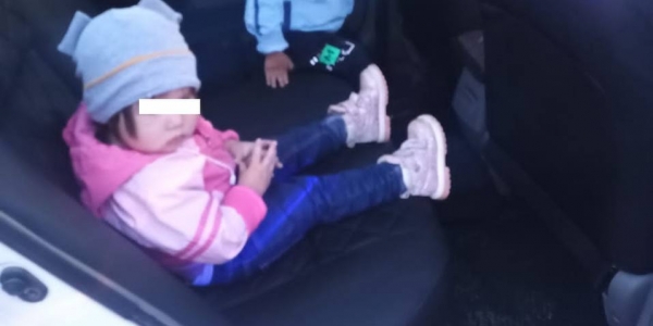 В Якутске пьяный мужчина угнал автомобиль с маленькими детьми в салоне
