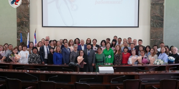 В Якутске чествовали медицинских работников