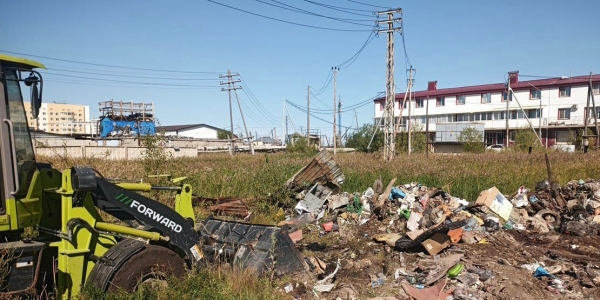 В текущем году силами Управ в городе Якутске вывезено 7600 куб.м. мусора с несанкционированных свалок.