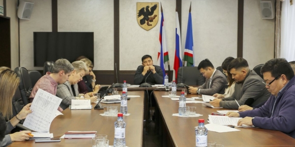 Депутаты Гордумы рассмотрели вопрос обеспечения жильем молодых семей Якутска