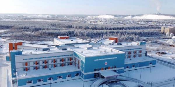 Введен в работу новый онкологический центр Якутска