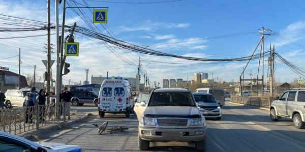 Несовершеннолетнего велосипедиста сбила машина в Якутске