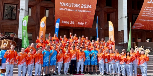 Эстафета огня VIII Международных спортивных игр «Дети Азии» завершилась в Якутске