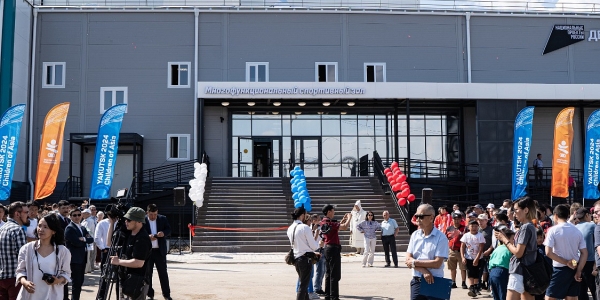 Многофункциональный спортивный зал открылся в Якутске