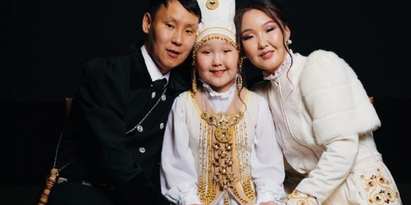 Глава Якутии призвал поддержать семью Владимировых на Всероссийском конкурсе «Семья года»