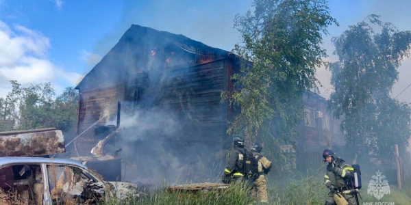 Пожар произошел в жилом доме по улице Халтурина в Якутске