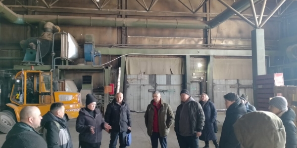ЯПАК приглашает пройти обучение и трудоустроиться водителем автобуса