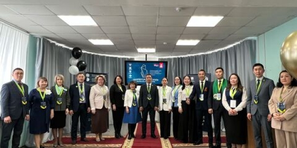 Лучшего школьного директора выявят в Якутии