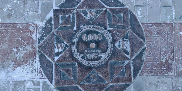 Знак «нулевой километр» перенесен на площадь Орджоникидзе в Якутске