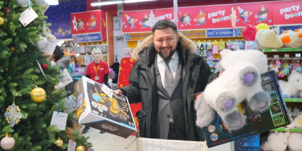Евгений Григорьев принял участие в акции «Ёлка добра»