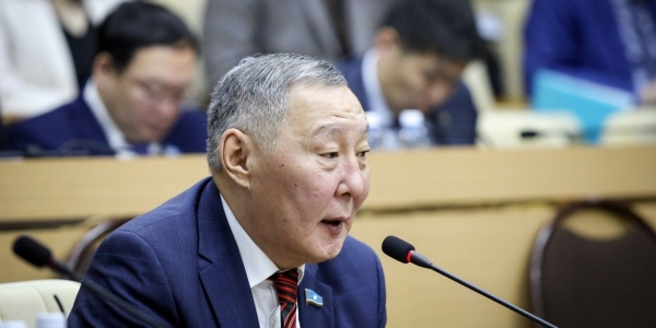 Депутата Ил Тумэна Владимира Поскачина приговорили к полутора годам ограничения свободы
