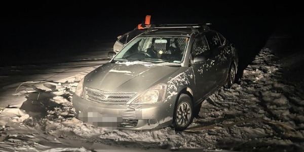 В Жатае застряли рыбаки