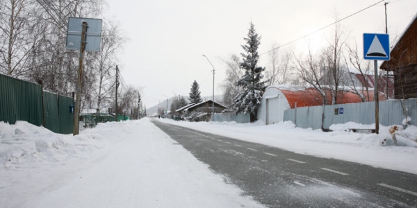 Суд обязал «Якутскэнерго» оплатить ущерб за падение столба ЛЭП на автомобиль