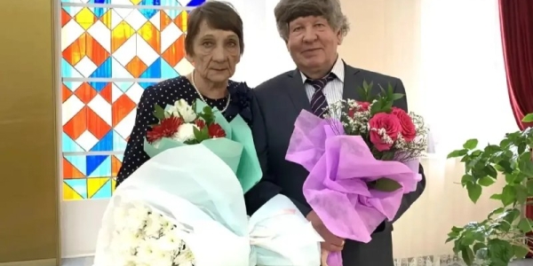 Супруги Фёдоровы из Якутска отметили золотую свадьбу