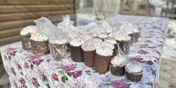 Пасхальные куличи: обзор цен в Якутске