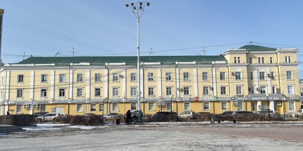 «Мы жили просто и дружно». История первого каменного многоквартирного дома в Якутске