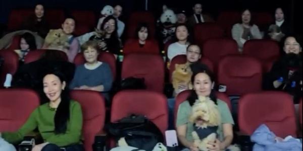 В Якутске прошел первый кинопоказ с домашними животными