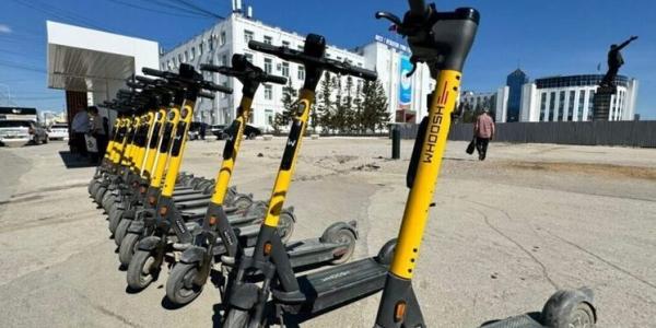 Почти 50 человек пострадали из-за самокатов в Якутске