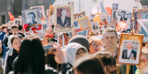 Якутяне могут бесплатно распечатать портреты для шествия акции «Бессмертный полк»