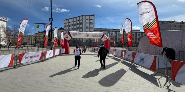 Фоторепортаж: Забег на проспекте Ленина в Якутске