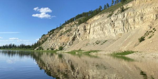 На реке Буотама ввели месячный запрет на моторные лодки