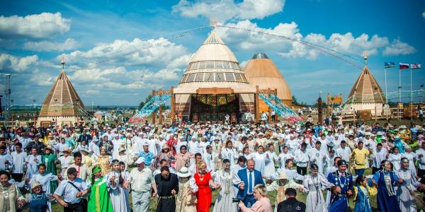 На Ысыахе Туймаады заглушат сотовую связь