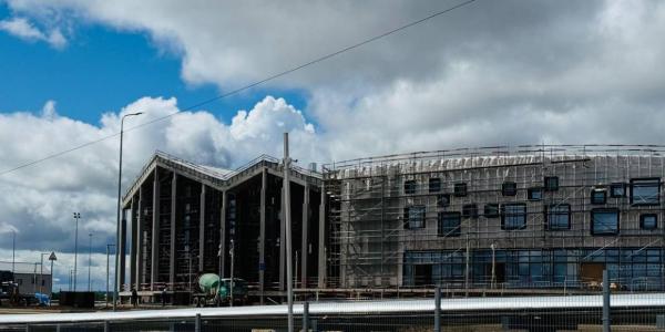 Фотофакт: строительство нового образовательного комплекса под Якутском