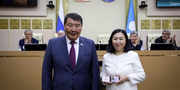 Татьяна Тымырова стала депутатом Ил Тумэна вместо Александра Иванова*